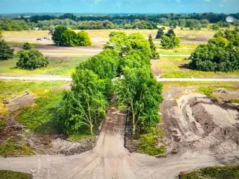 Terreno en venta 800 m2 orientación Noroeste Pilar