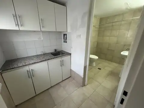 ALQUILER DE LOCAL 67m² COMERCIAL/PROFESIONAL-PILAR