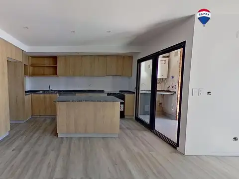 Depto Venta 2 amb expand a 3 amb, c/coch. V López