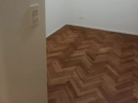 Departamento en Alquiler en Floresta, $ 450.000