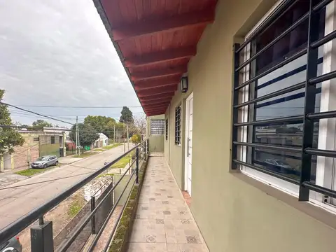 Departamento en Alquiler en Burzaco, $ 530.000