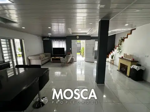 Casa en Venta al Oeste