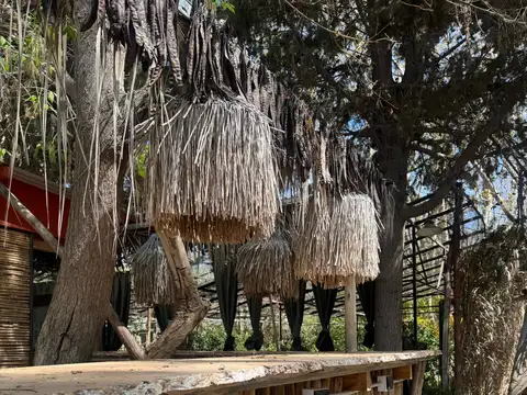 Local comercial en Multiespacio - Chacras De Coria