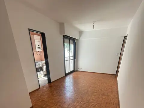 Departamento en Alquiler en Florida Mitre/Este, $ 550.000
