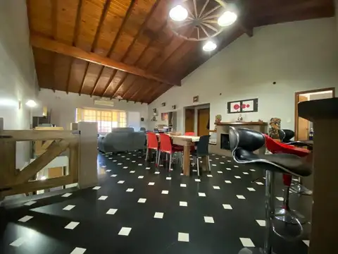Casa en Venta en Ezpeleta Este, USD 156.000