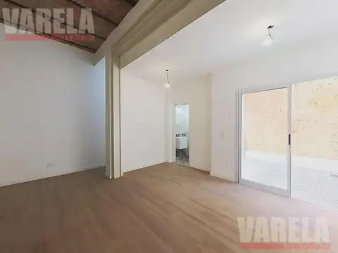 Depto Tipo Casa Monoambiente con 1 baño
