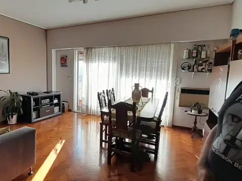 Departamento en Venta en Villa Dominico, USD 89.000