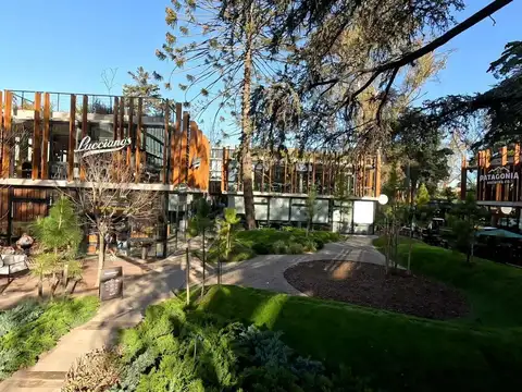 Local en Venta en Barrio Parque Leloir, USD 1.500.000