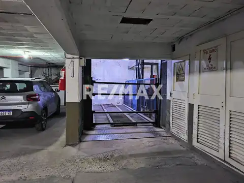 Avenida 25 Mayo y Juan B. Alberdi 100