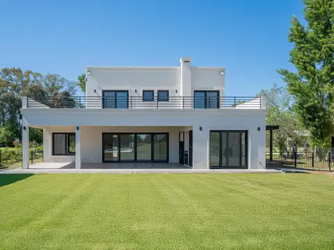 Casa en venta en el Barrio Medal Country club, Pilar, GBA Norte - 4 Ambientes