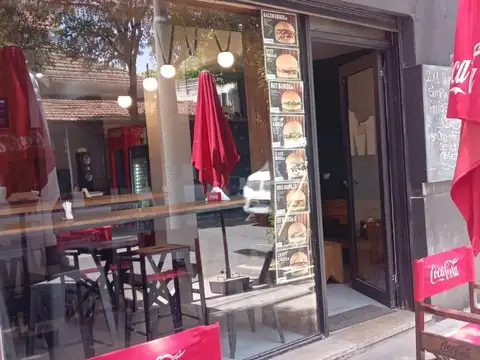 LOCAL GASTRONOMICO EQUIPADO Y CON HABILITACIÓN.  ALQUILER