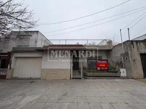 Casa 6 ambientes en JL. Suárez- VENTA