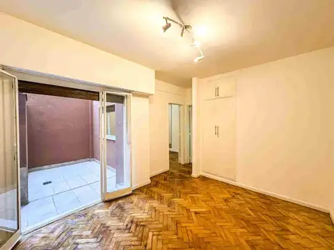 DEPARTAMENTO 2 AMB VENTA SAN CRISTOBAL C PATIO PB