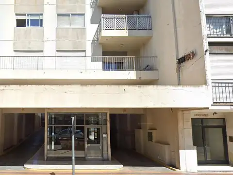 Leandro Alem e/ Sarmiento y San Martin