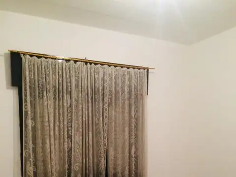 Casa en Venta en Moron Sur, USD 120.000