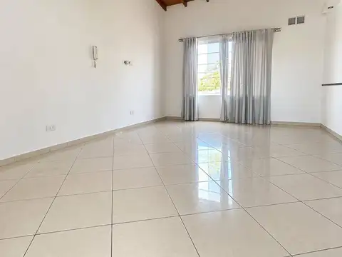 Hermoso Monoambiente en Villa Luzuriaga de 30 Mts