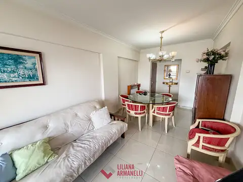 3 AMBIENTES CON DEPENDENCIA Y COCHERA. LOS GALLEGOS.