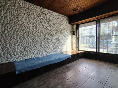 Depto Tipo Casa en Alquiler de 4 ambientes