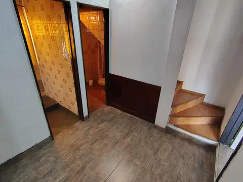 Depto Tipo Casa en Alquiler en El Palomar, $ 900.000