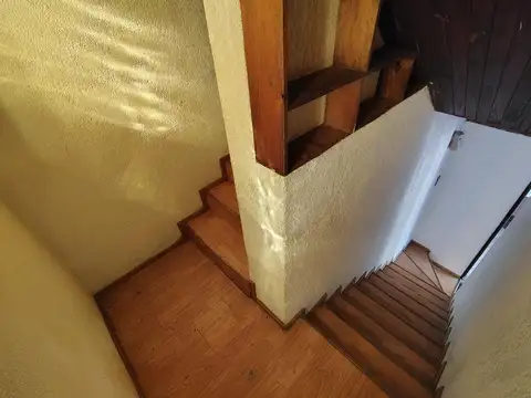 Depto Tipo Casa en Alquiler 45 años