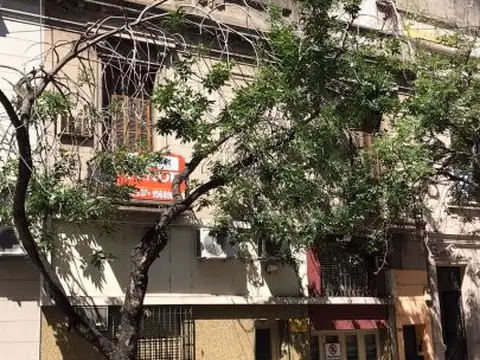 San Luis al 2200 (Casa en PA de 4 dormitorios C/Terraza)