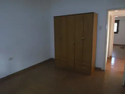 chalet  PH al frente  - 3 dorm -   apto banco -