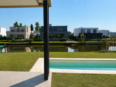 Laguna Grande