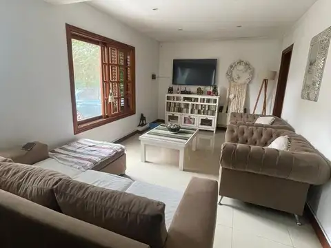 CASA EN VENTA CENTRO PUEBLO LOS CARDALES