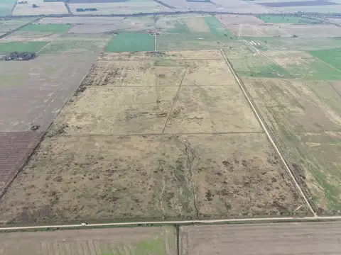 Campo en Villa Eloisa