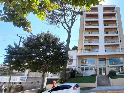Constitucion 600, Piso 6