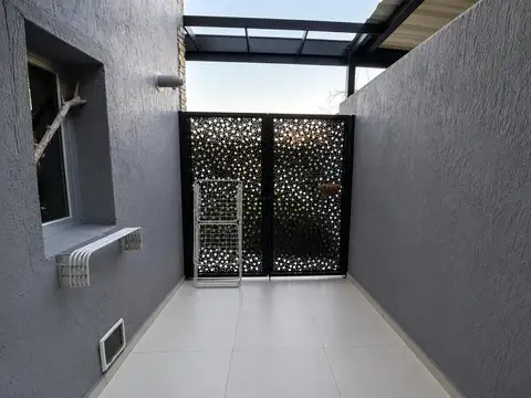 Casa en Alquiler de 3 dormitorios