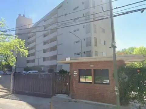 Departamento3 ambientes en venta c/ cochera descubierta en Béccar
