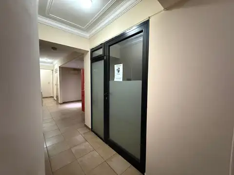 Oficina en Alquiler en Barrio Sur, $ 280.000