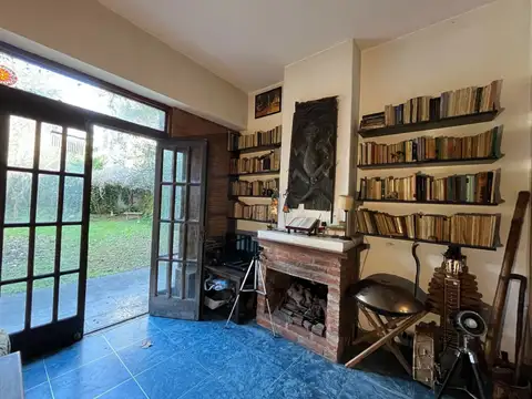 Depto Tipo Casa en Venta 80 años