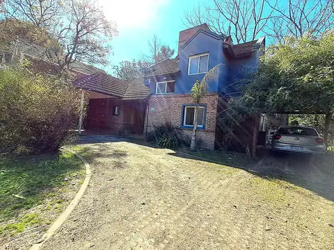 Av Benavidez al 1000