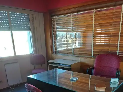 Oficina en Alquiler 30 años