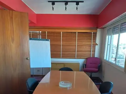 Oficina Monoambiente con 2 baños