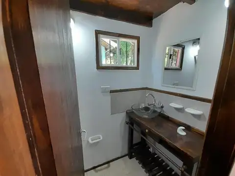 Lote en esquina en el Barrio Los Abedules con Tiny, lista para habitar!