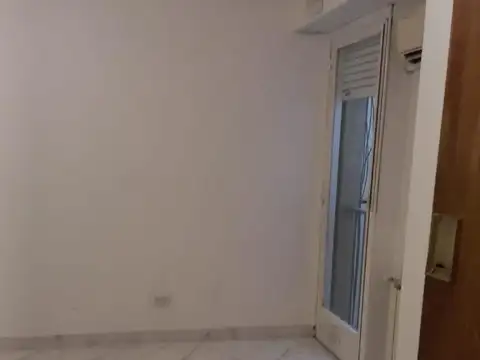 ALQUILER - DPTO 2 AMBIENTES