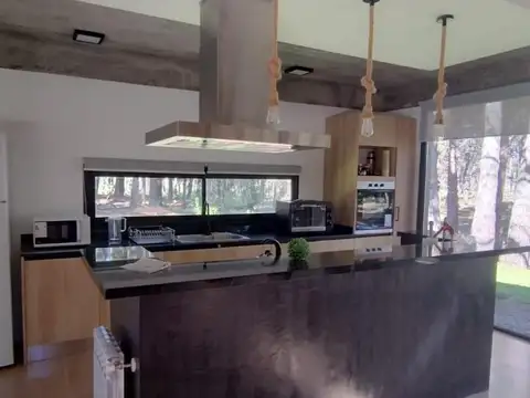 Casa en Venta en Villarobles, USD 265.000