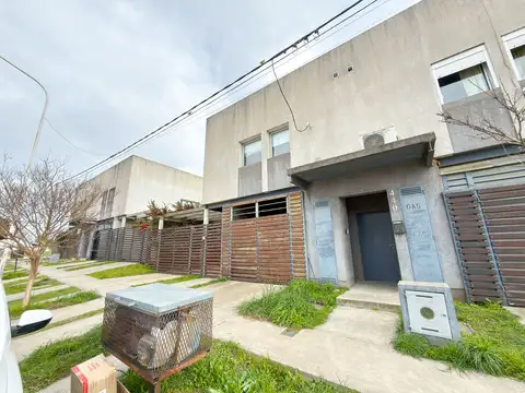 VENTA DEPARTAMENTO 2 DORMITORIOS Y COCHERA TANDIL