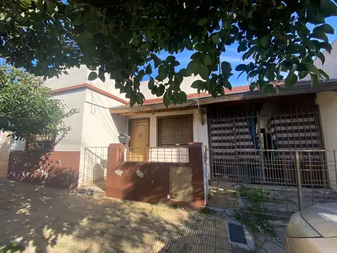 Venta Casa 3 amb - Lote propio Lomas Del Mirador