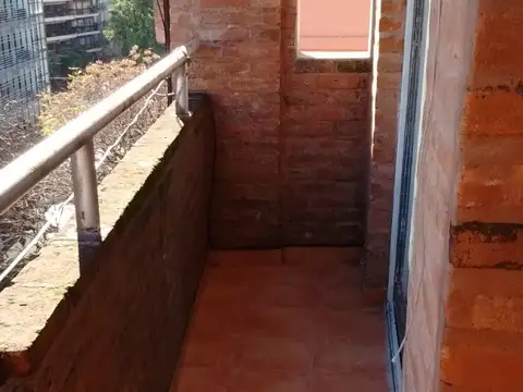 Olleros 2400, Piso 7