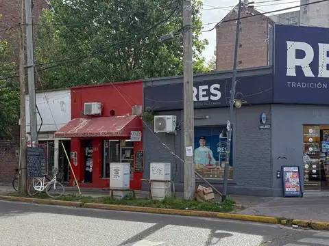 Local en Venta 55 años