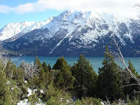 Fracción de Campo con Increíble Vista, Arroyo y Bosque en Venta - Lago Gutiérrez,  Bariloche