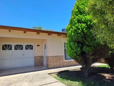 CASA DE 1 DORMITORIO EN EXCELENTE ESTADO