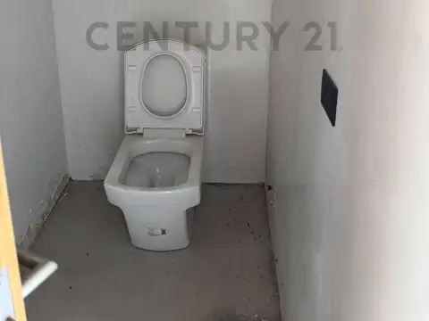 VENDEMOS CASA A TERMINAR EN CAMPOS DE ROCA II