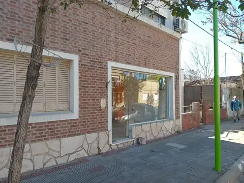 Avenida Del valle  al 1000