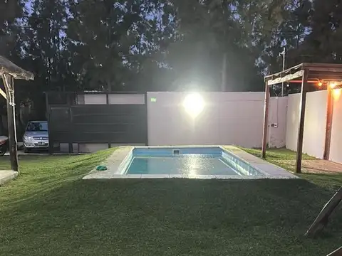 Casa con Pileta, IDEAL QUINTA DE DESCANSO Y EVENTOS