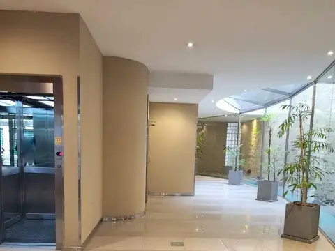 VENTA EXCELENTE DEPARTAMENTO 3 AMBIENTES-COCHERA FIJA-BAULERA-AMENITIES